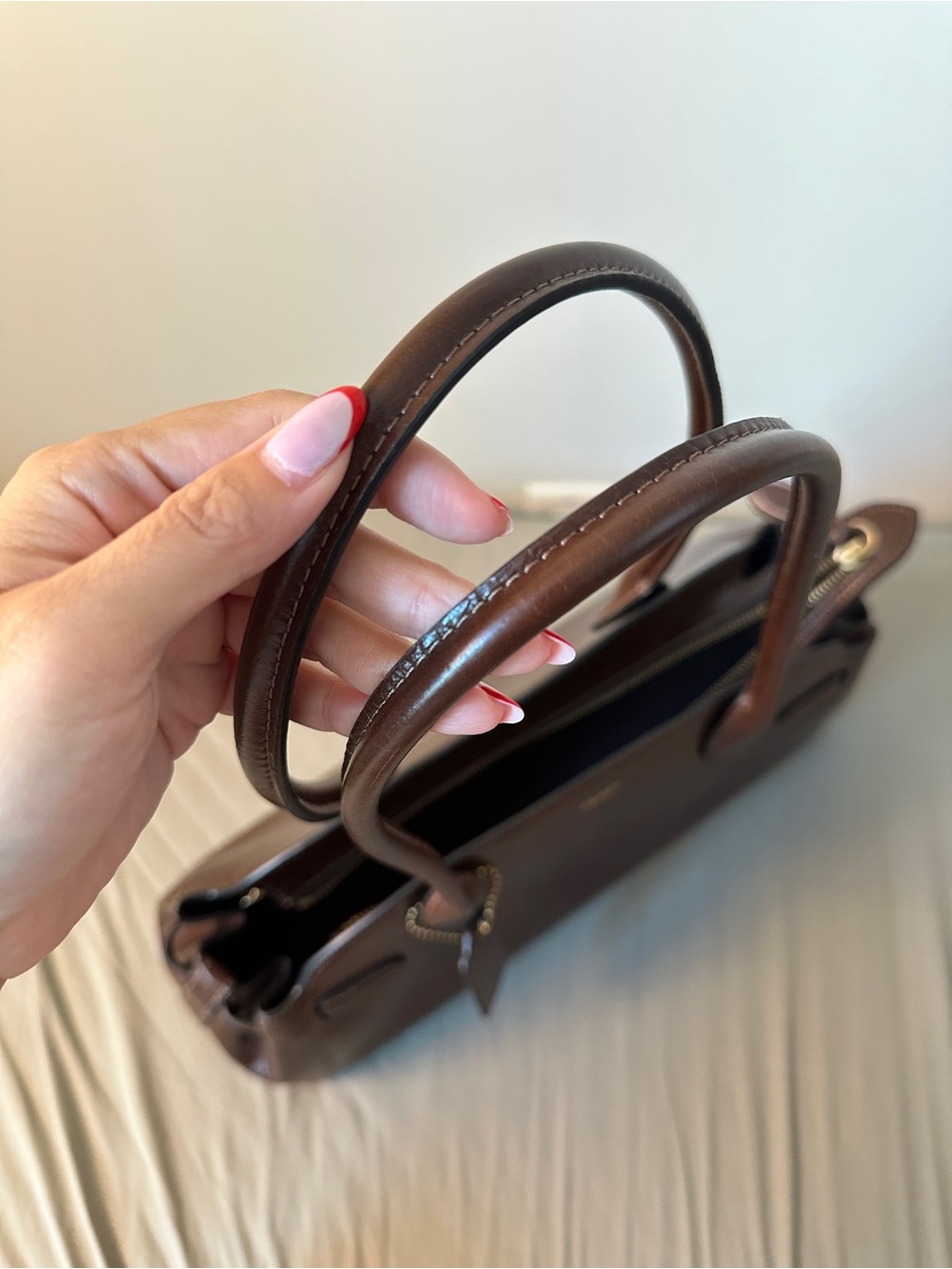 Coach Empire Carryall 34 - Picture 7 of 13
